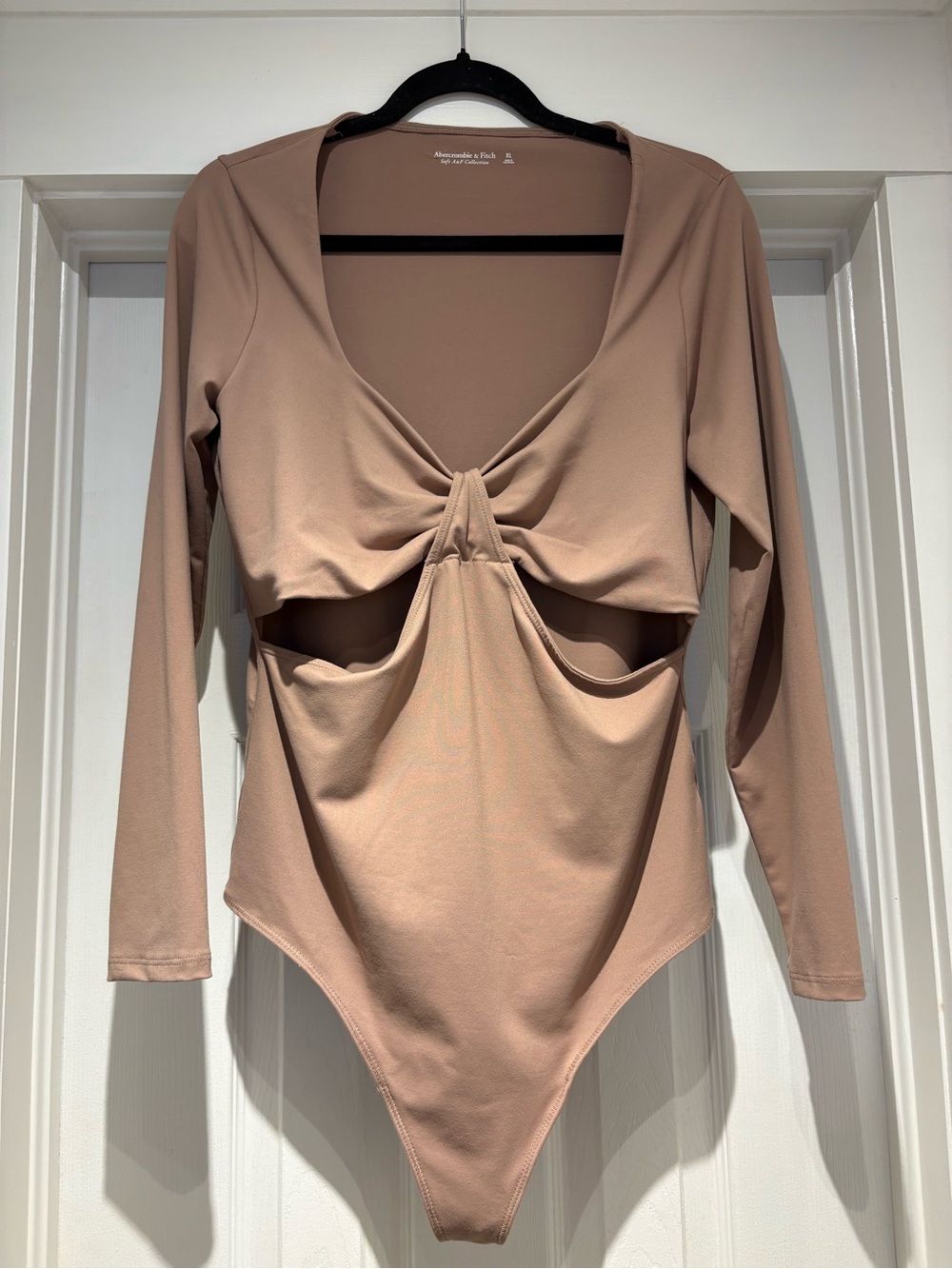 Abercrombie & Fitch Long Sleeve Twist Cutout Bodysuit in Beige